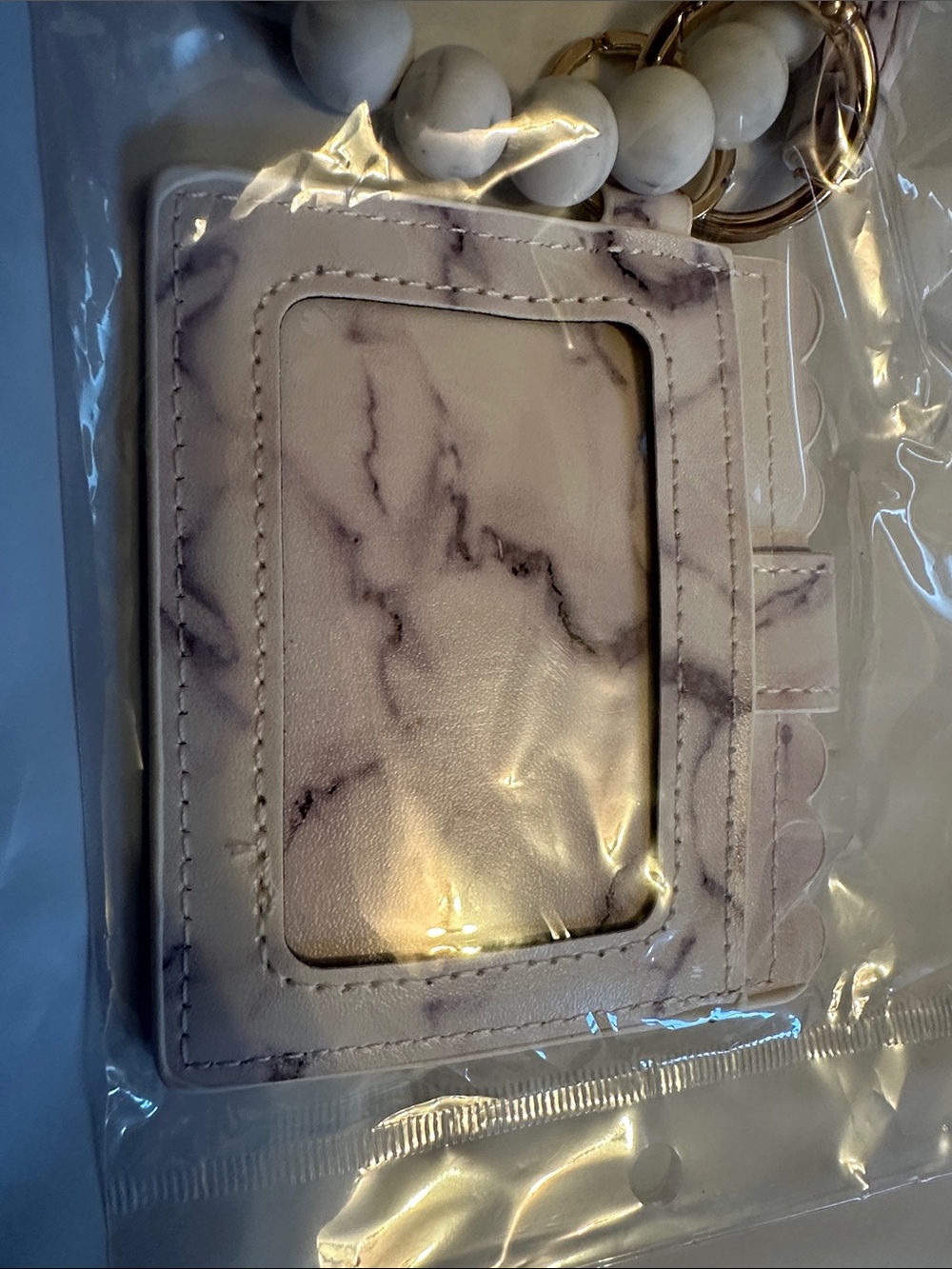 🤍✨ Marble Print Wristlet Key Ring Card Holder ✨🤍 - Picture 5 of 6